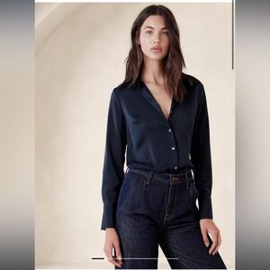Banana Republic - “Silky Classic Shirt” - Color: “Preppy Navy” - NWT - Small